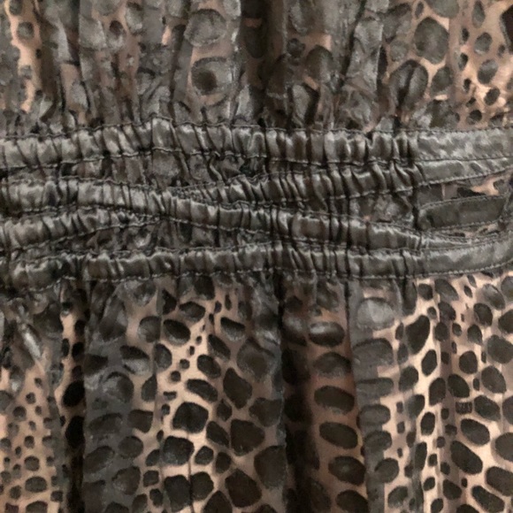 BCBG Black cinched waist v-neck dress - Picture 3 of 6